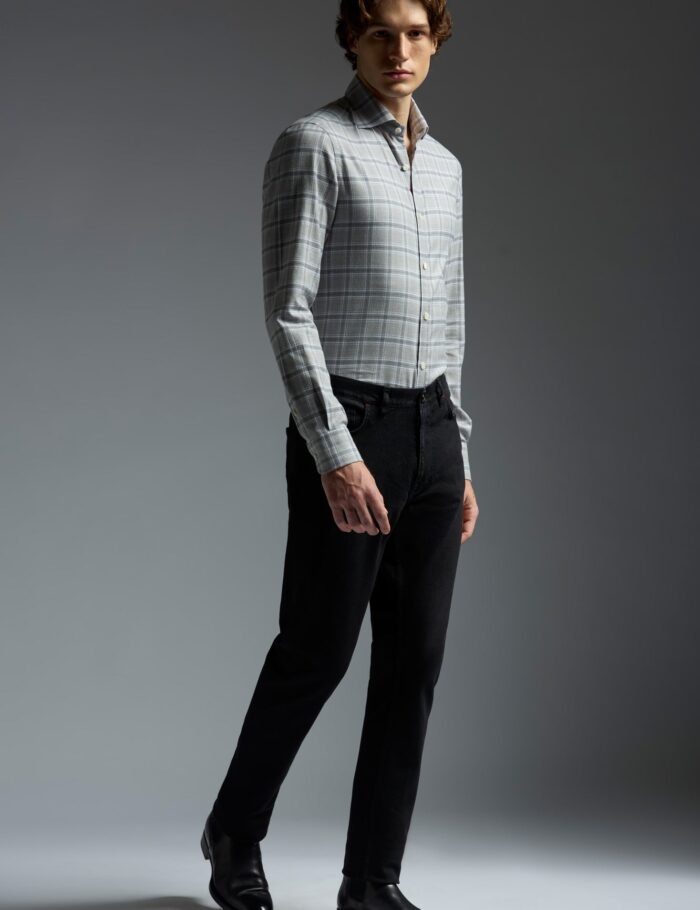 CAM196_000_C9903_01-media-2.jpg CAM196_000_C9903_01-media-2.jpg