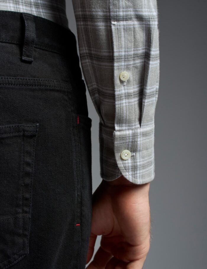 CAM196_000_C9903_01-media-4.jpg CAM196_000_C9903_01-media-4.jpg