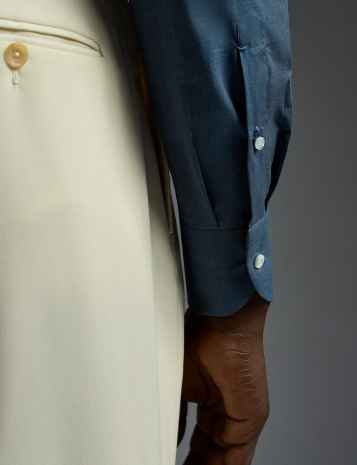 MM10OC_000_C3924_10-media-4.jpg MM10OC_000_C3924_10-media-4.jpg