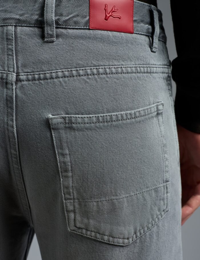 PND005_000_DJ127_35N-media-4.jpg PND005_000_DJ127_35N-media-4.jpg