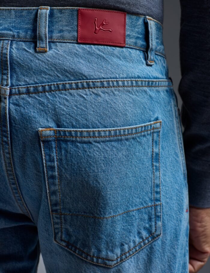 PND005_000_DJ132_41N-media-4.jpg PND005_000_DJ132_41N-media-4.jpg